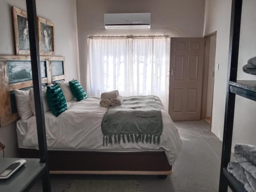 Die Windpomp Guesthouse Gobabis 外观 照片