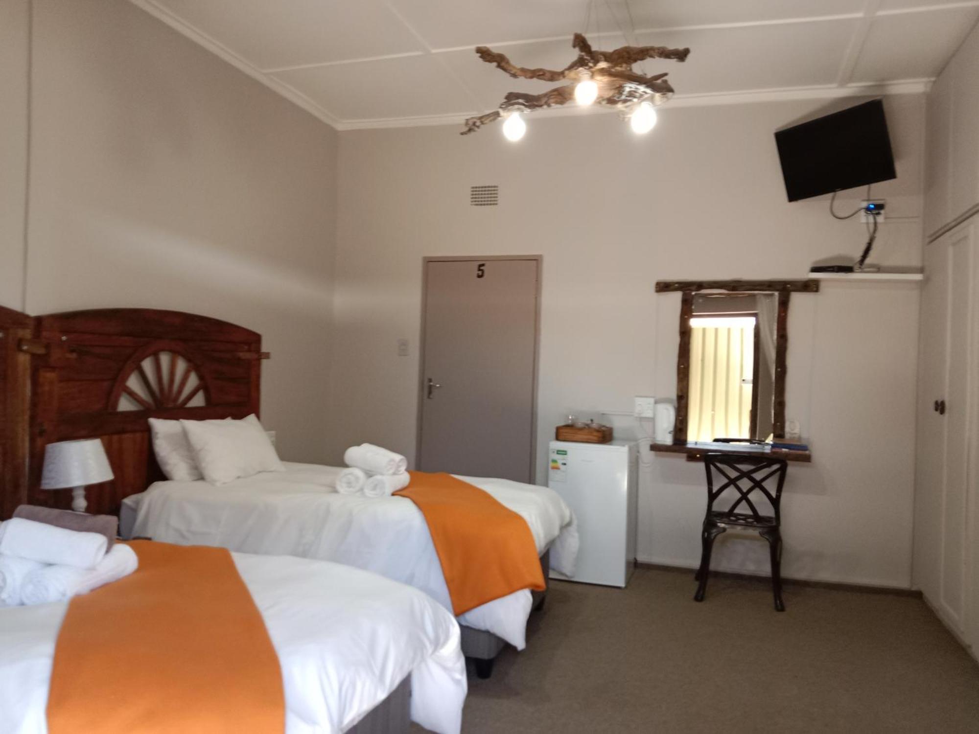 Die Windpomp Guesthouse Gobabis 外观 照片