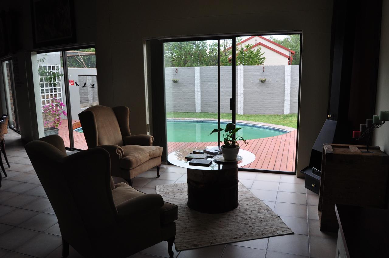 Die Windpomp Guesthouse Gobabis 外观 照片