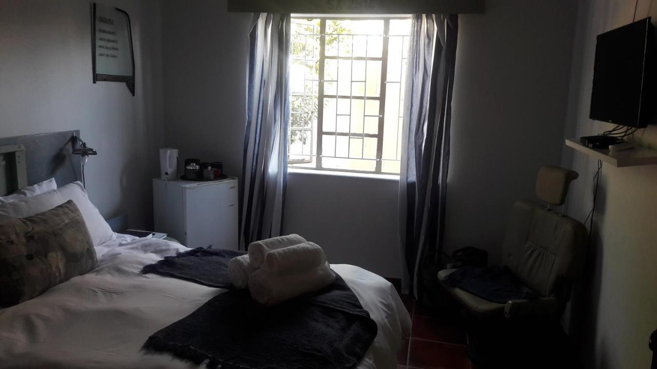 Die Windpomp Guesthouse Gobabis 外观 照片