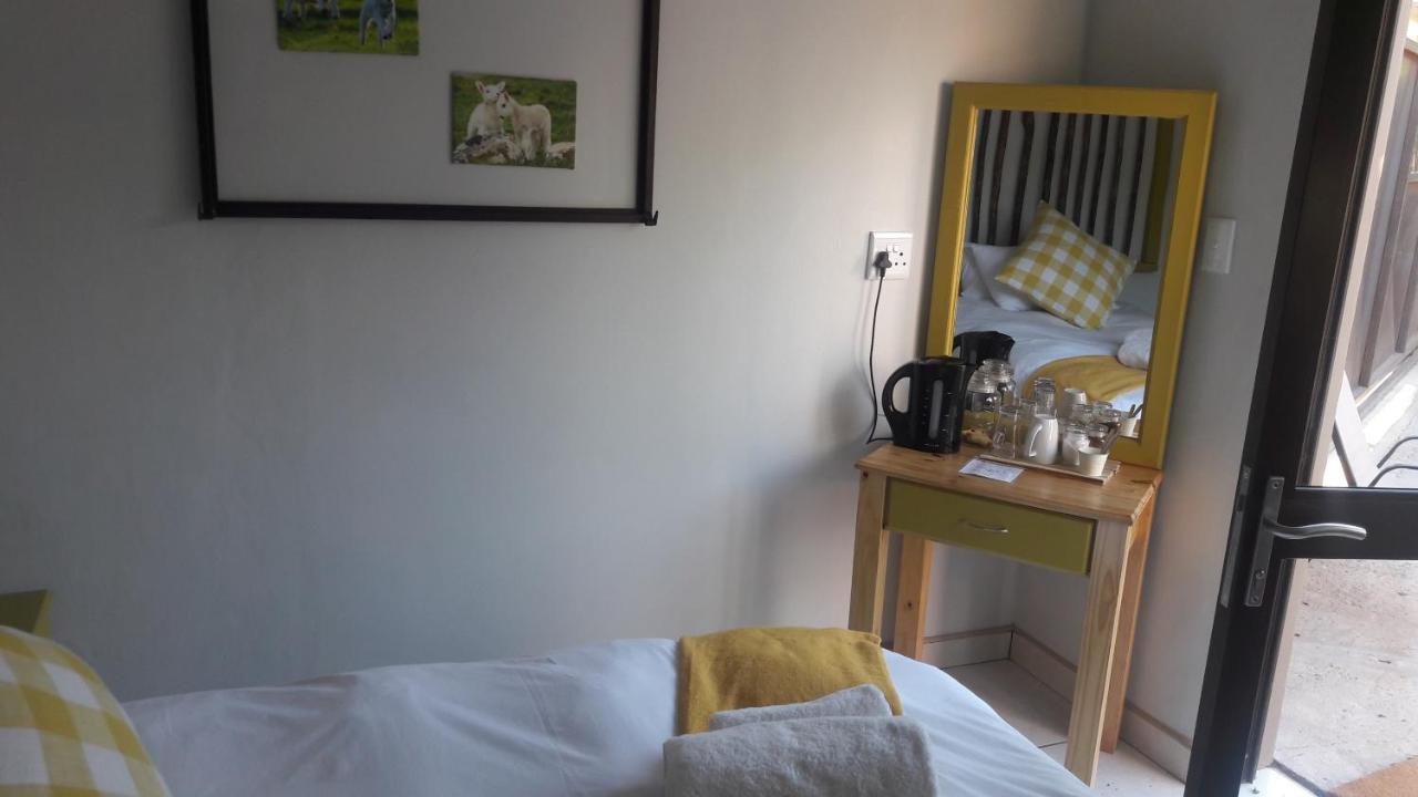 Die Windpomp Guesthouse Gobabis 外观 照片